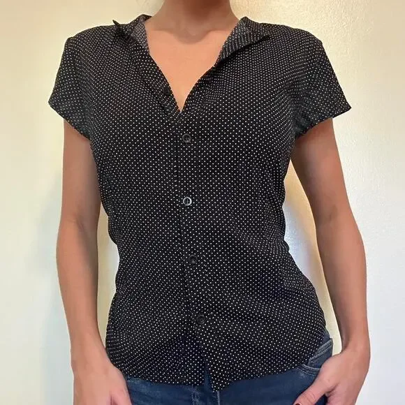 Vintage polka dot top adorable - Picture 2 of 5